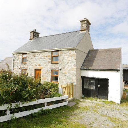 Ty Rhos, Farm Stay, Sleeps 4, Rhoshirwaun 2 Miles From Aberdaron Extérieur photo