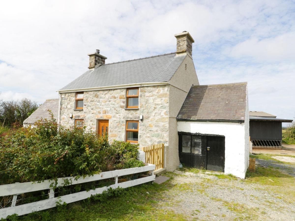 Ty Rhos, Farm Stay, Sleeps 4, Rhoshirwaun 2 Miles From Aberdaron Extérieur photo
